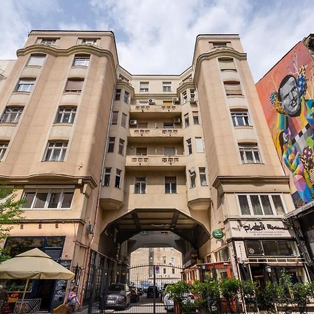 Bpr Chic Gem In The Heart Of The City Budapest Exterior foto